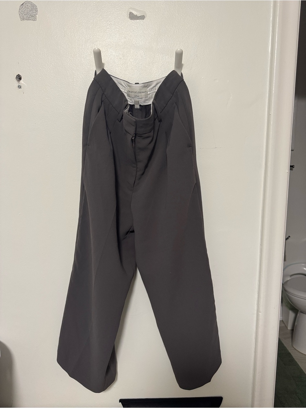 The Effortless Pant™ Cropped